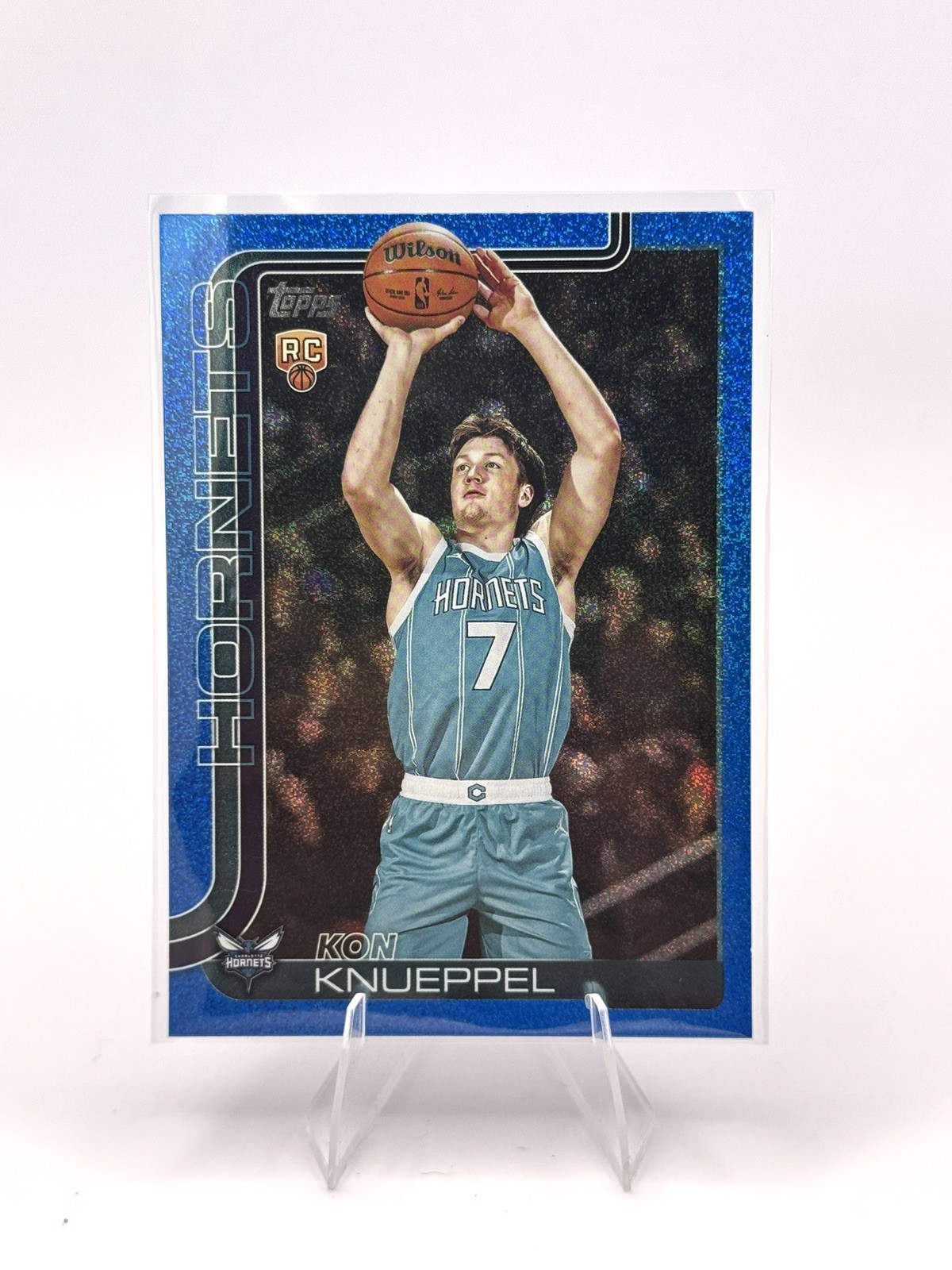 2025-26 Topps Kon Knueppel Blue Sandglitter Rainbow Foil #204 Rookie RC RARE!