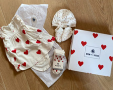 Petit Bateau Erstlingsset Mädchen zur Geburt Herzen NEU