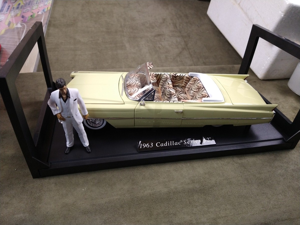 Scarface 1963 Cadillac Series 62 Limited Edition DieCast 1:18 JADA