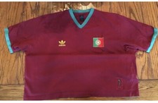 1974 vintage adidas official fifa portugal t-shirt w/patch 🇵🇹