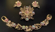 Vintage Juliana D E Rhinestone Brooch Earring  Bracelet Parure Set Book Piece