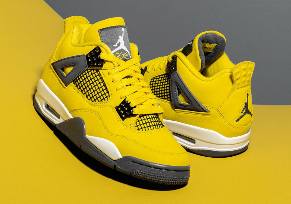 Nike Men's Air Jordan Retro IV 4 Lightning 2021 Tour Yellow Nike Men's Air Jordan Retro IV 4 Lightning 2021 Tour Yellow