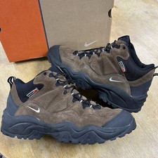 Vintage 2001 Nike ACG Brown Suede Hiking Shoes Sneaker Boots Size 13 UNWEARABLE