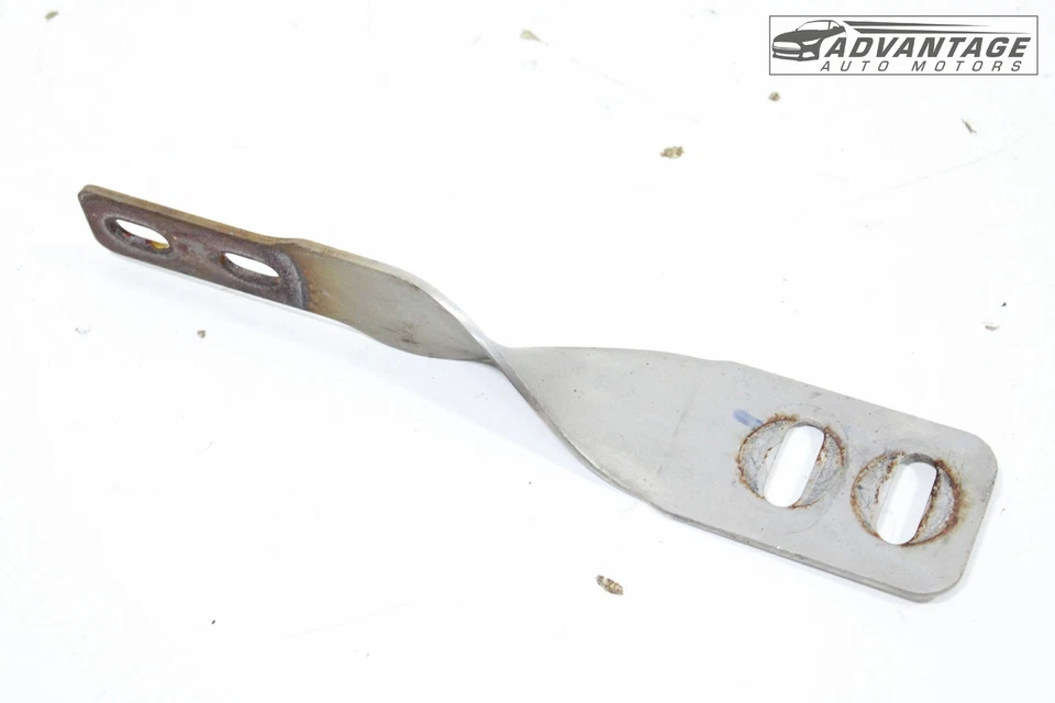 GMC TERRAIN 2018-2025 1,5 L L L4 tubo de escape delantero soporte superior soporte montaje OEM Foto 2 de 4