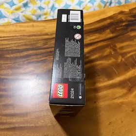 LEGO Architecture Louvre 21024, Used, Pre-Owned