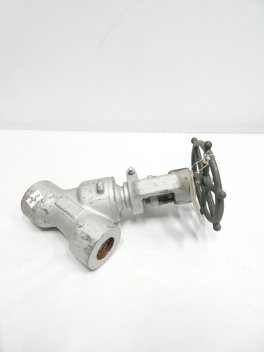 Edward Valve 96124F22 Manual Steel Socket Weld Globe Valve 4500 1-1/2in