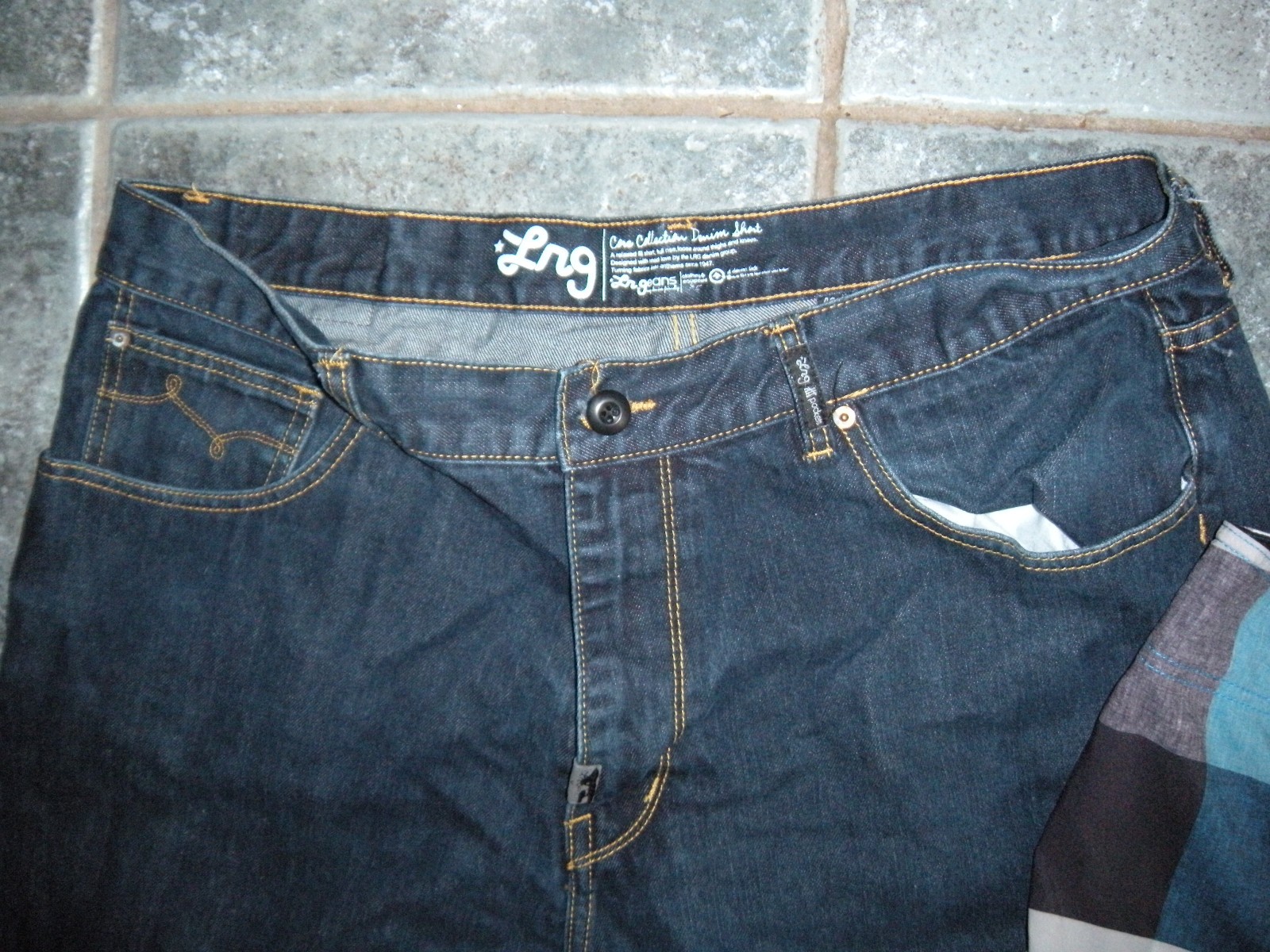 Lot :  4  Men's Shorts & Bathing Suits Size 36-40 Wrangler Rusty  Ex condition image 3
