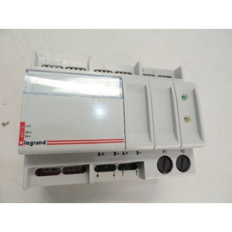Répéteur modulaire pour BAES adressables 230V et gros bâtiments à 6 modules