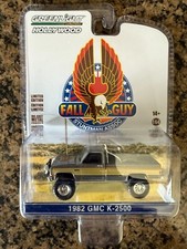 1/64 GREENLIGHT CHASE 1982 GMC K-2500 FALL GUY RAW