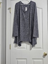 *SALE* Avenue Shark Bite Hem Long Sleeve Women's Gray Bead Neck Top Size 30/32