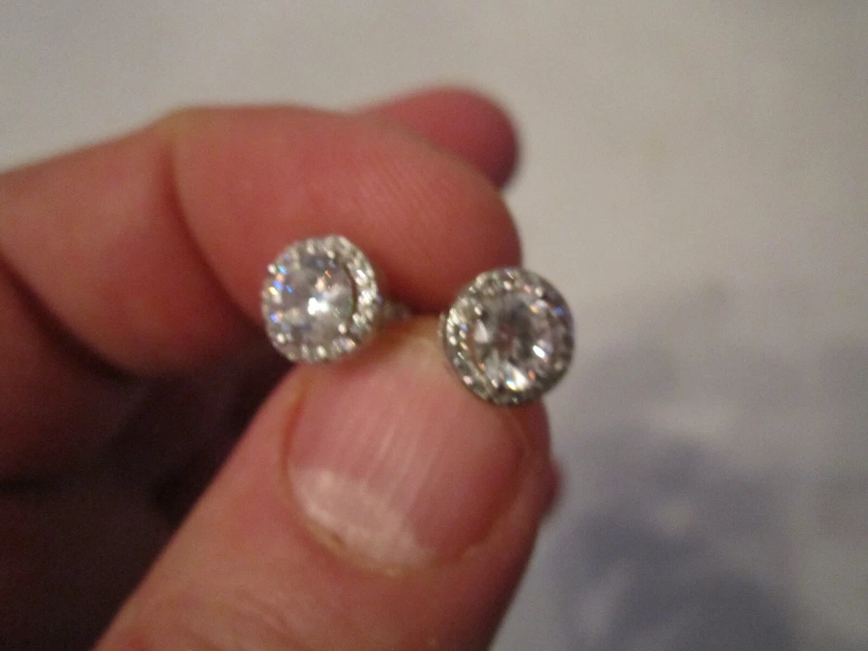 STERLING SILVER EARRINGS WITH ROUND CZ SURROUNDED BY MORE CZ'S - SC-7 - Image 2 of 4