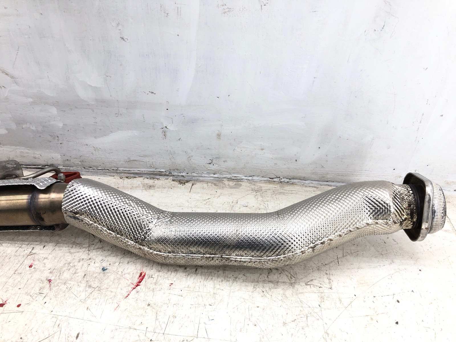 2019-2023 ASTON MARTIN VANTAGE 4.0L EXHAUST CENTER INTERMEDIATE PIPE OEM