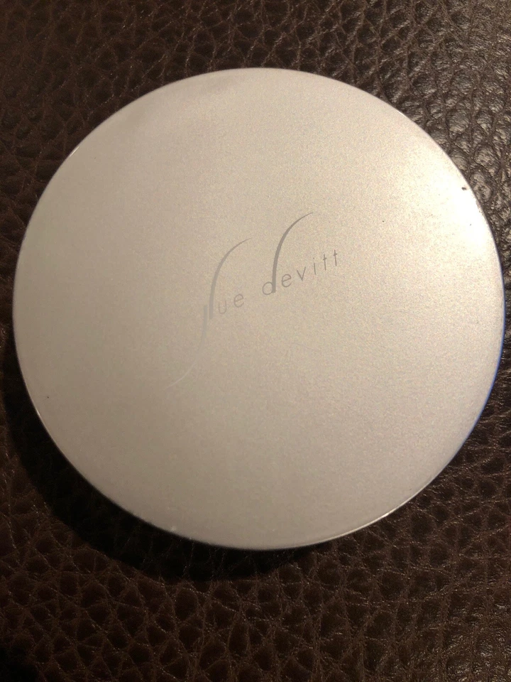 Sue Devitt Soa Conplexion Hydrating Marine Loose Powder In Tuvalu - Image 2 of 3