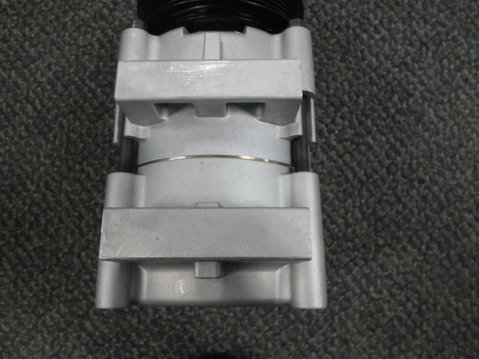 Compresor de aire acondicionado NOS Magneti Marelli Mopar 97-01 Ford E-150 Econoline Foto 4 de 4