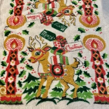 Vintage, Clean MCM 100% Cotton Loop Reindeer Merry Christmas Hand Towel w/Fringe