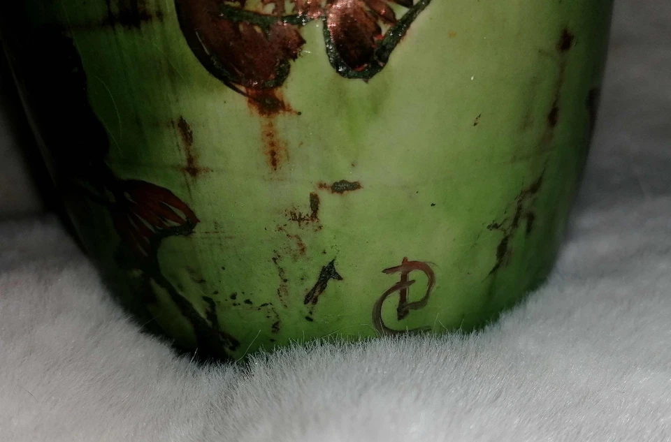 Interess. Keramikvase sign. C.D. oder D.C. um 1920? - Bild 4 von 4