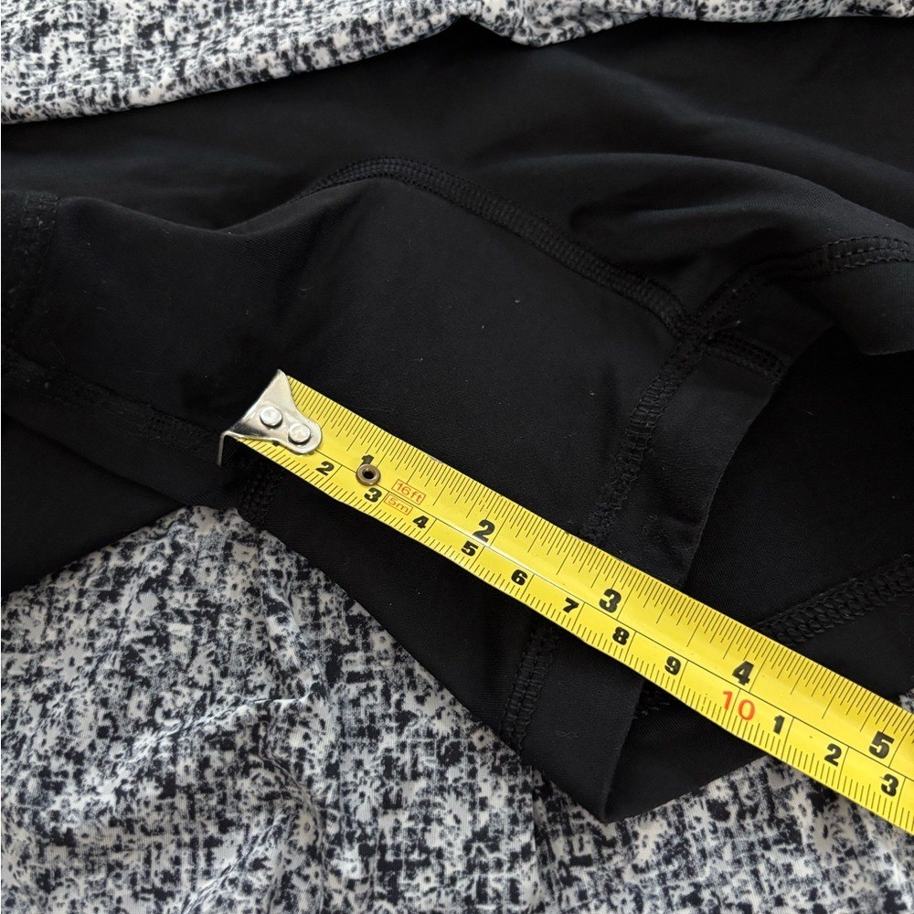 Lululemon Lost In Pace Patterned Skort - image 11