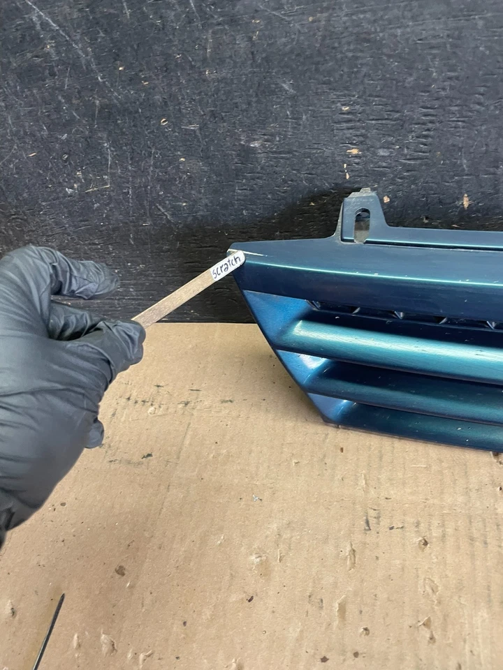 Parrilla delantera Nissan Altima 1995 a 1997 P8434 PS Foto 4 de 4