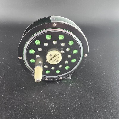 Pflueger Medalist Fly Reel 1945
