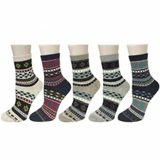 Wrapables Winter Snowflake Pattern Crew Socks (5 Pairs)