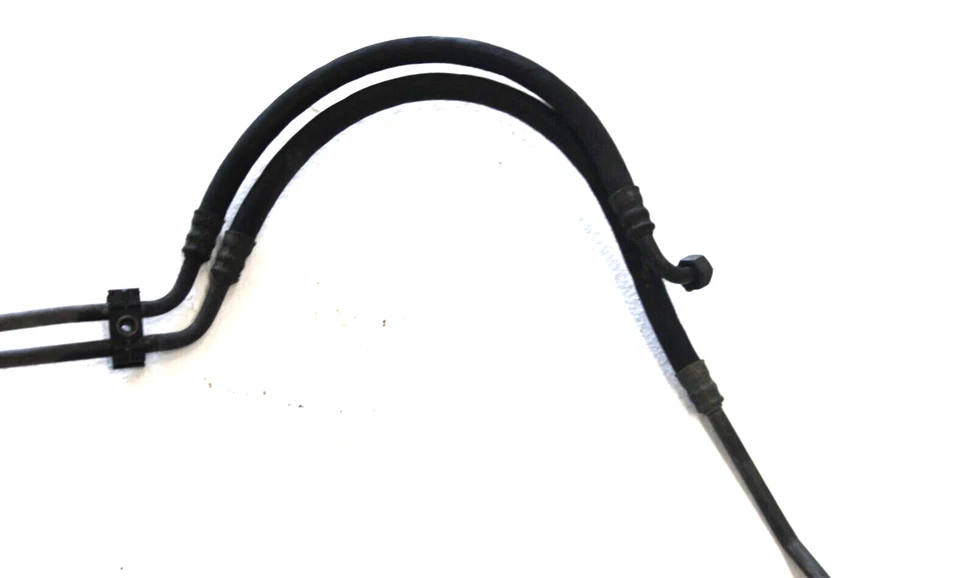 LINHAS DE RESFRIAMENTO DE ENTRADA DE ÓLEO TRANSMISSÃO TRANS AUTOMÁTICA BMW E30 325E 325IX - Imagem 3 de 4