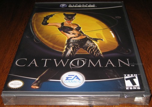 Catwoman (GameCube) se plie en Y neuve ! - Photo 1/2