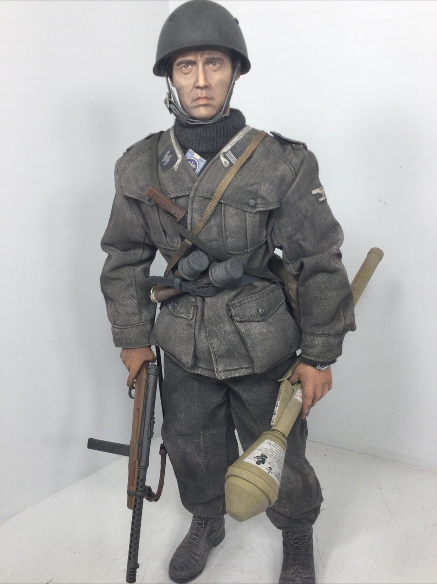 1/6 CUSTOM WW2 29TH WAFFEN SS ITALIAN VOL. DIV GRENADIER BERETTA