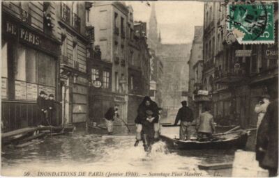 CPA Inondation 1900 Paris Place Maubert Sauvetage FRANKREICH (990814)