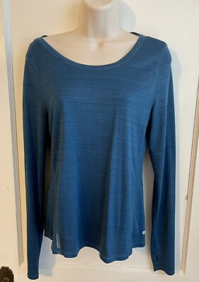 Women s Layer 8 Activewear Long Sleeve Quick Dry Shirt Size Small