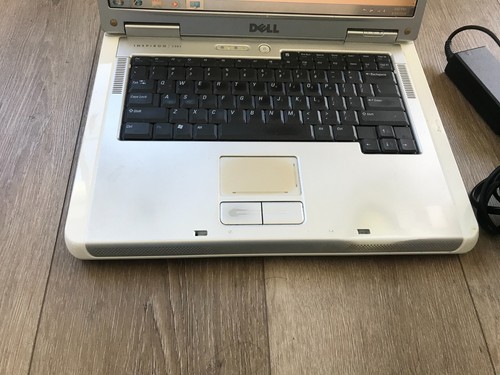 Dell Inspiron 1501 15.4" AMD Turion 64 MK-36 2GHz 1GB RAM 120GB HDD Win 7 Home - Picture 3 of 20