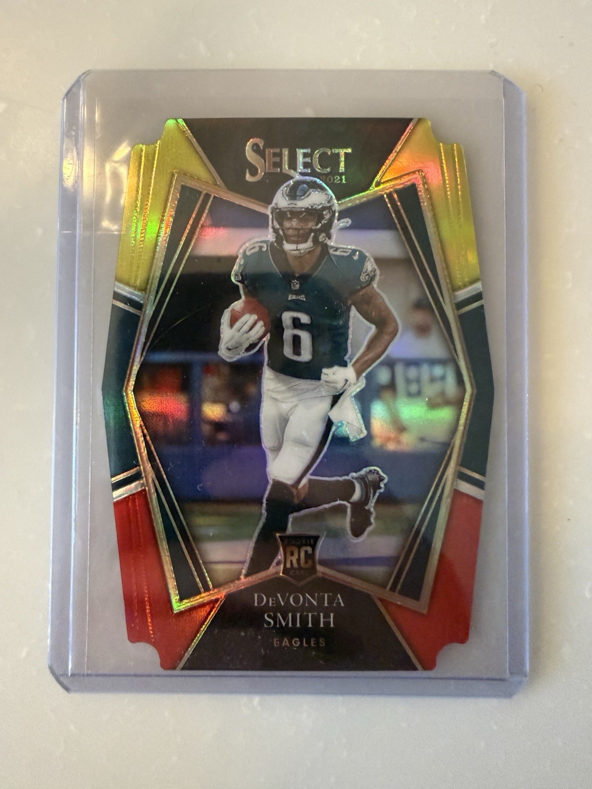 2021 Panini Select Football DeVonta Smith Premier Lvl Rookie Yellow Red Die Cut