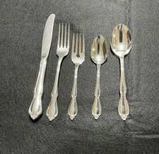 Oneida Community CHATELAINE Stainless Betty Crocker Glossy Flatware CHOICE