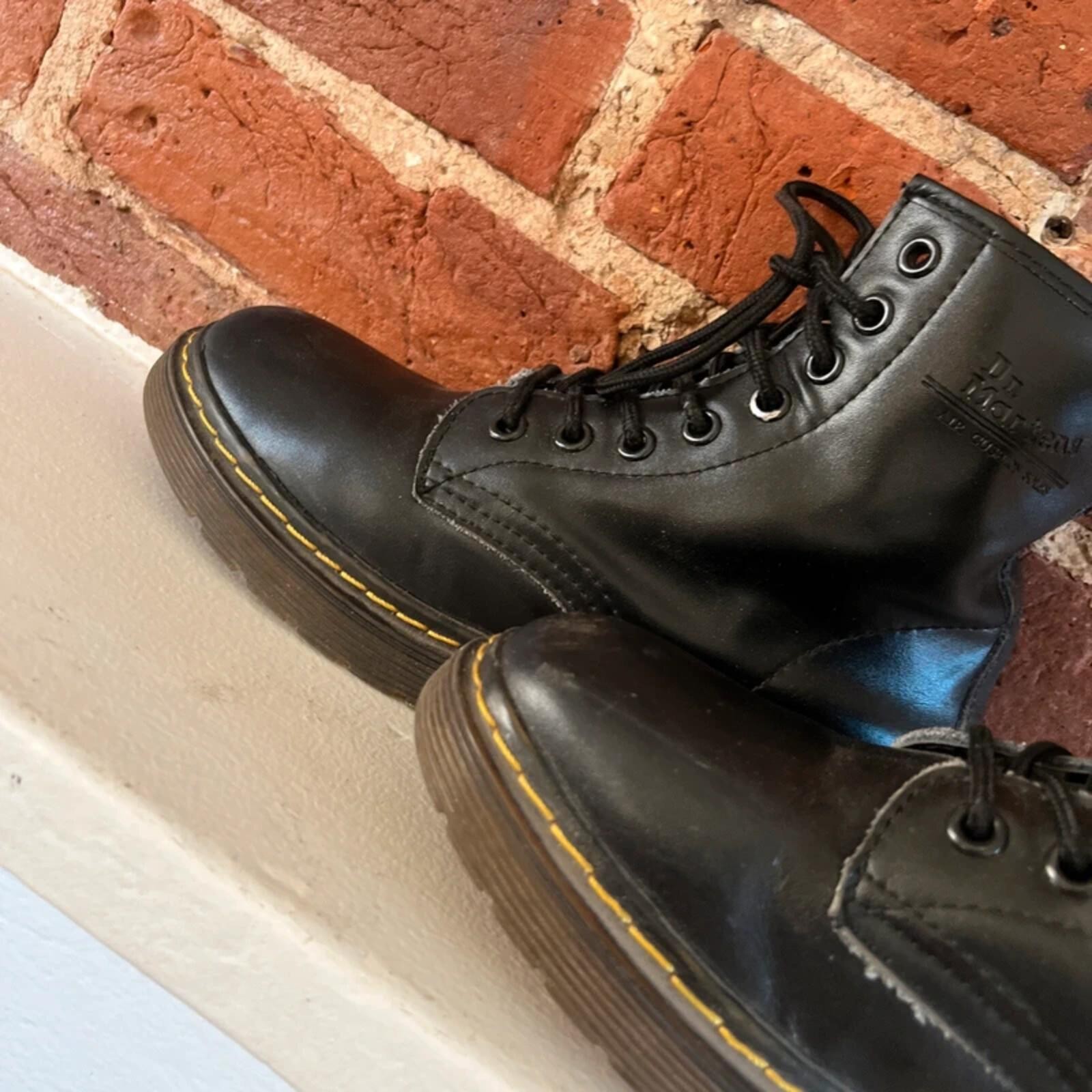 Vintage Dr Marten Women’s Black Leather Boots | UK Size 4 image 2
