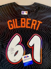 GIANTS- DREW GILBERT AUTOGRAPH #61 NIKE CITY CONNECT JERSEY PSA AQ14102
