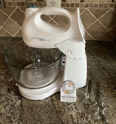 Hamilton Beach Power Deluxe 6 speed hand/stand Mixer Model 64695N excellent 