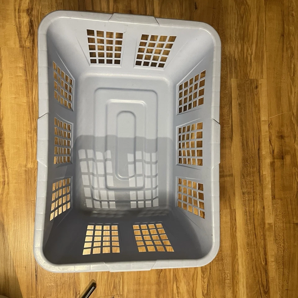 Vtg Rubbermaid Laundry Basket 2973 Slate Blue Hamper Rectangular Plastic 1984 - Image 2 of 4