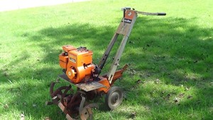 Wards Rototiller with Briggs & Stratton 4hp 4 cycle