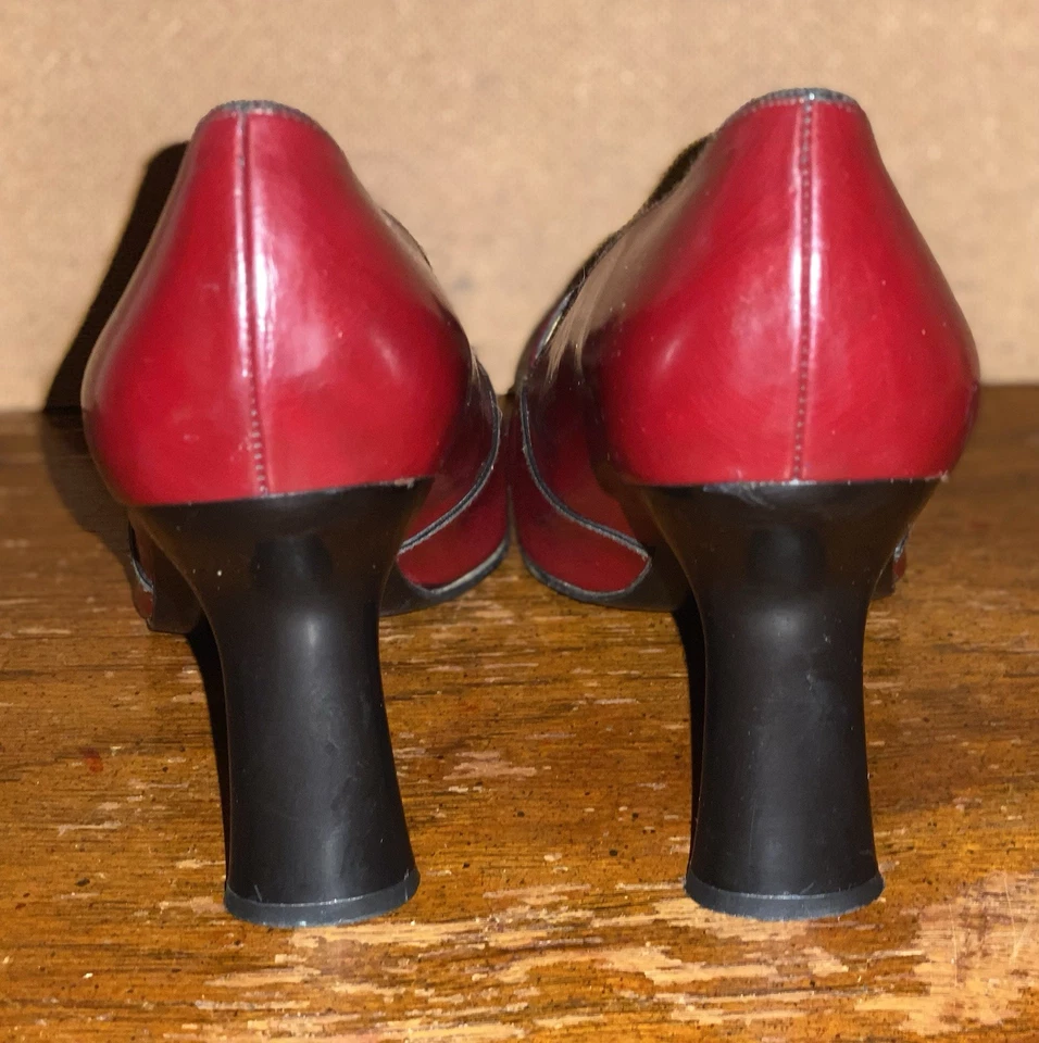 Zapatos de salón para mujer Mezlan talla 9M cuero borgoña dedos cuadrados hechos en España Foto 4 de 4