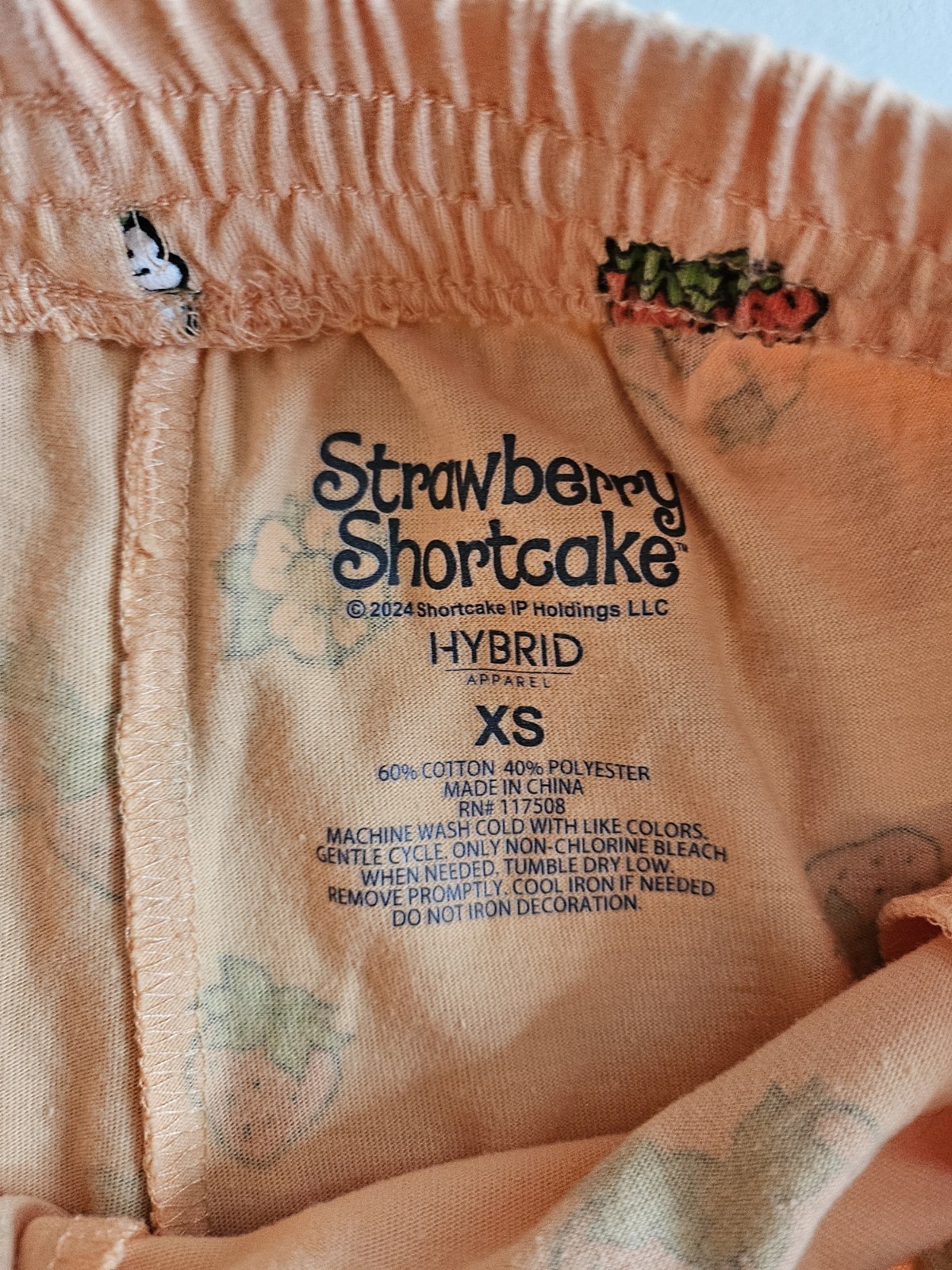 Strawberry Shortcake Orange Drawstring Shorts Siz… - image 3