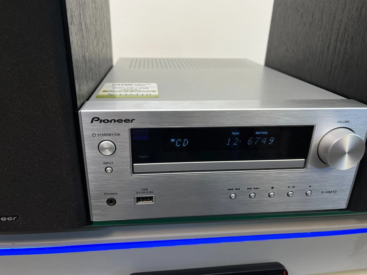 Pioneer X-HM10 CD RECEIVER.