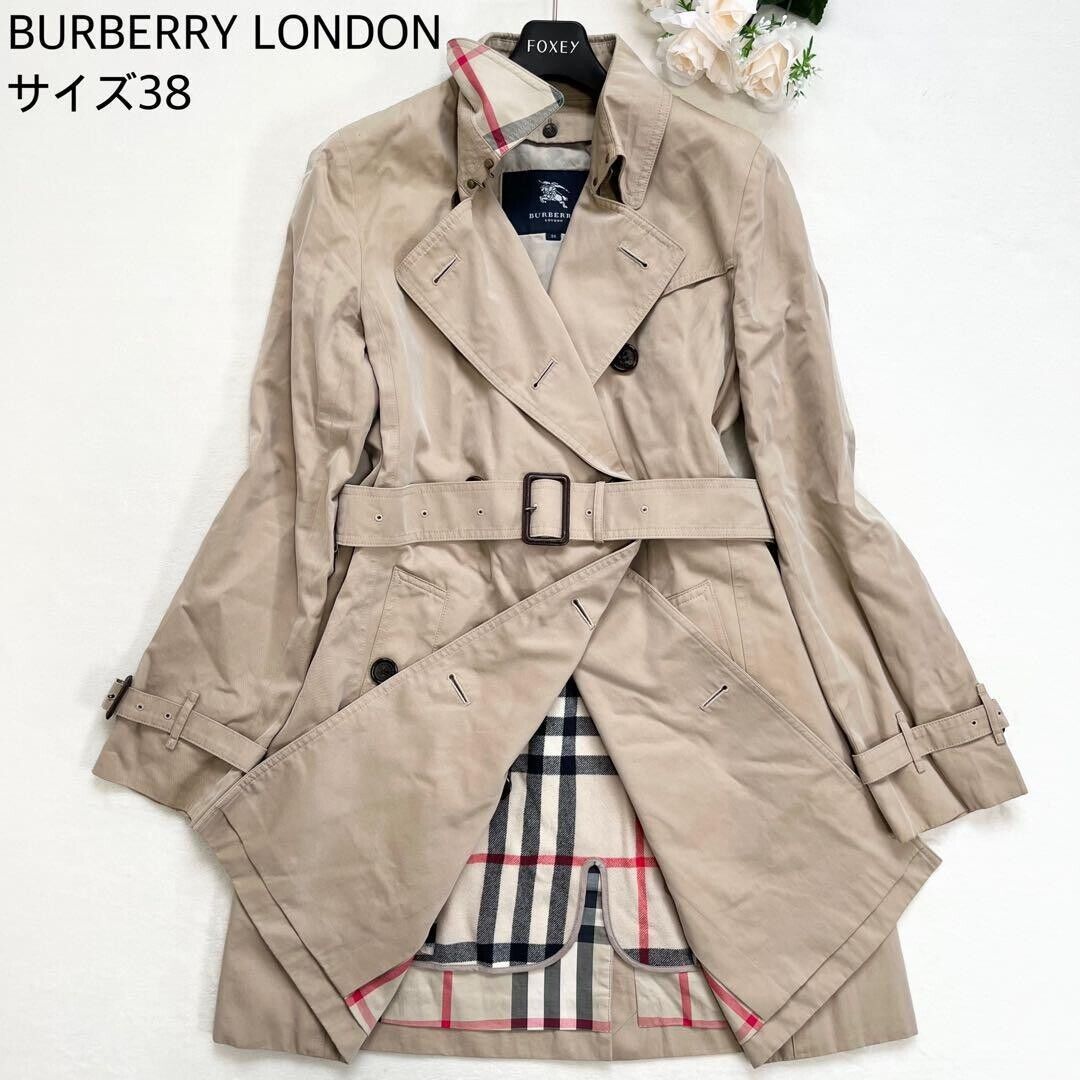 BURBERRY LONDON trench coat Woman's Beige size M 38 free BURBERRY LONDON trench coat Woman's Beige size M 38 free