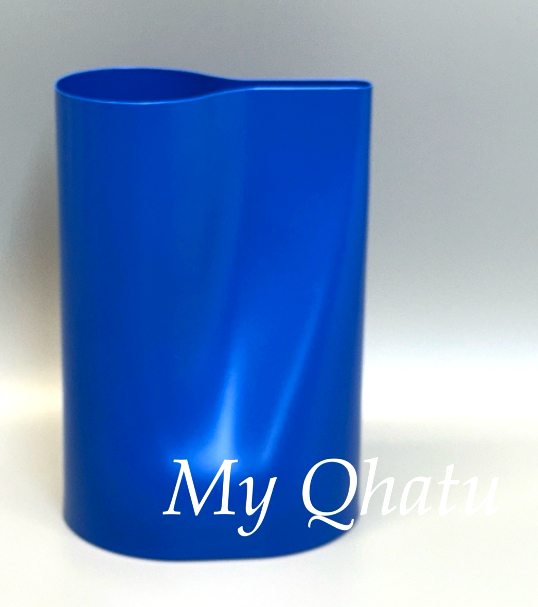 IKEA CHILIFRUKT Vase/ Watering Can 6 ¾” Bright Blue New 105.977.92 IKEA CHILIFRUKT Vase/ Watering Can 6 ¾” Bright Blue New 105.977.92