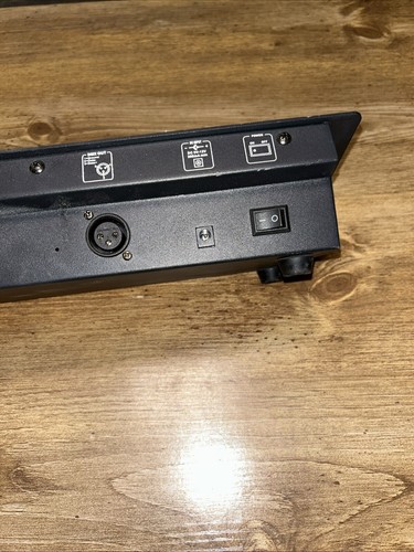 Stagg COMMANDOR 10-1 DMX 16-Fixture 14 Channel Light Controller - Picture 5 of 5