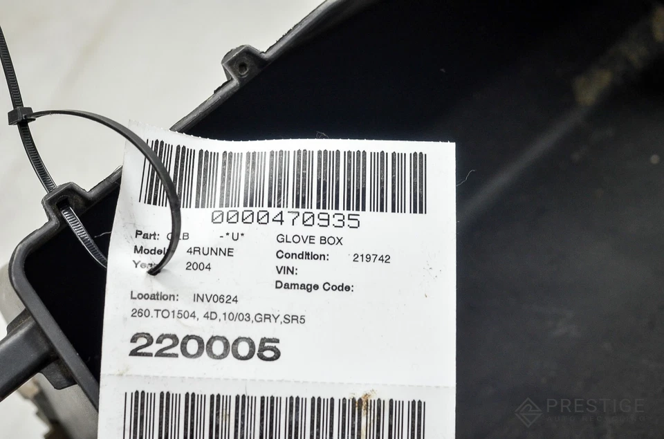 Toyota 4runner 2004 guantera OEM Foto 3 de 3