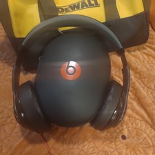 Beats by Dr. Dre Studio WireHeadphones White ...