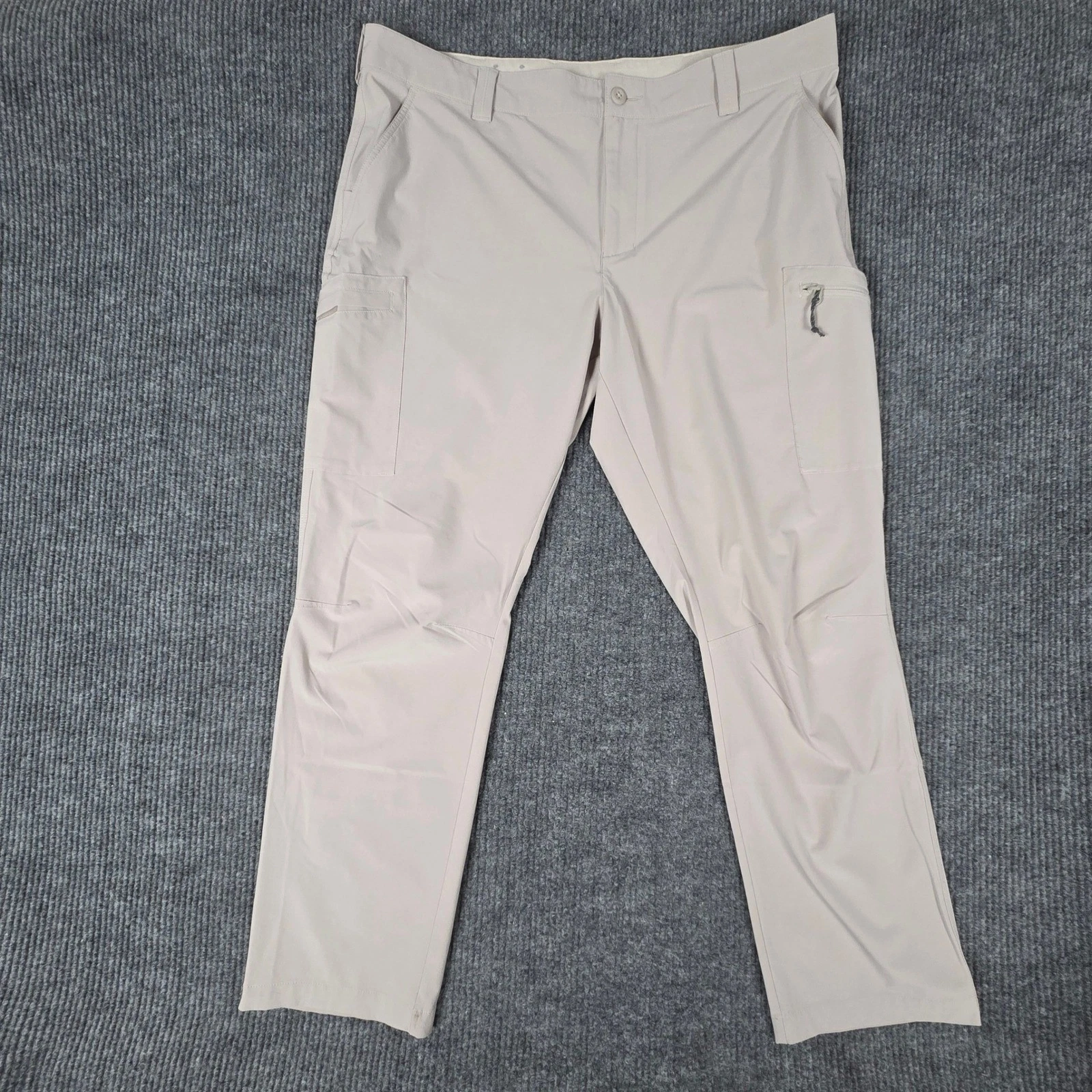 Columbia PFG Mens Tan Cargo Pants Performance Fishing Gear Size 40x32
Opens in a new window or tab