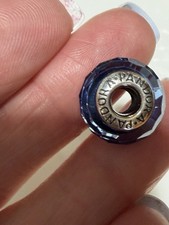 Charm Pandora taglio diamante vetro blu scintillante perle di Murano 925