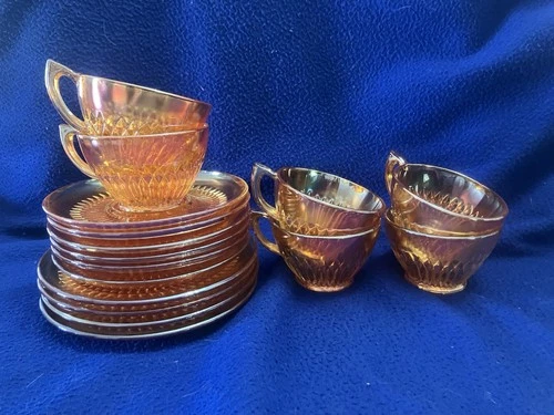 Vintage Jeanette Marigold Carnival Glass Set, 6 Cups/saucers, 4 Plates, 1960s