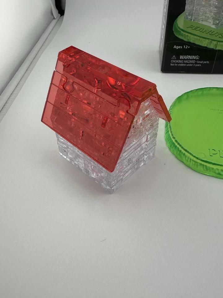 Rompecabezas 3D Beverly Crystal Peanuts Snoopy Dog House 50 piezas hecho en Japón Foto 4 de 4