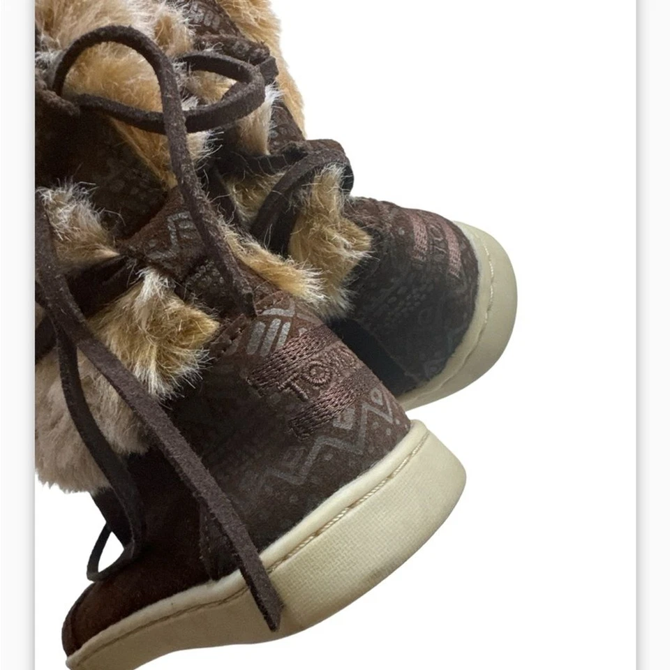 Tom’s Little Girls Botas de Invierno Talla 12 NUEVAS Foto 3 de 4